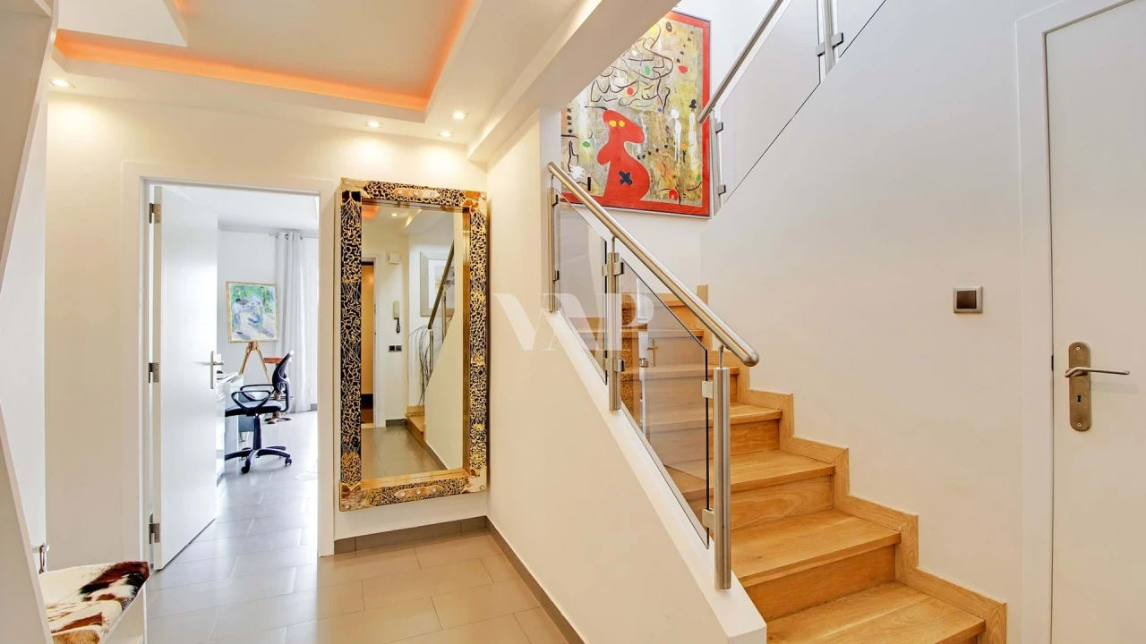 Apartamento T2 para Venda em Quarteira Foto 19