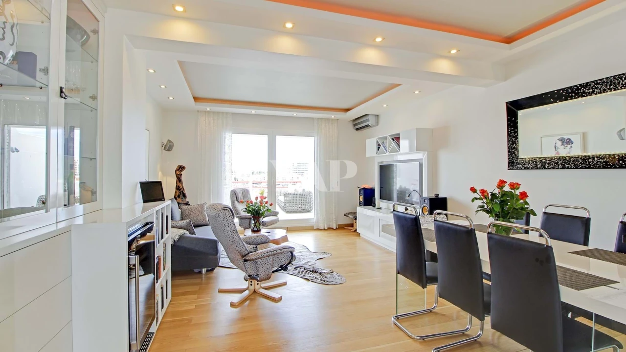 Apartamento T2 para Venda em Quarteira Foto 3