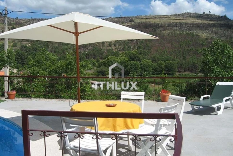 Moradia T9 para Venda em Pinheiros e Vale de Figueira Foto 4