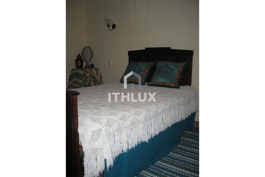 Moradia T9 para Venda em Pinheiros e Vale de Figueira Foto 16