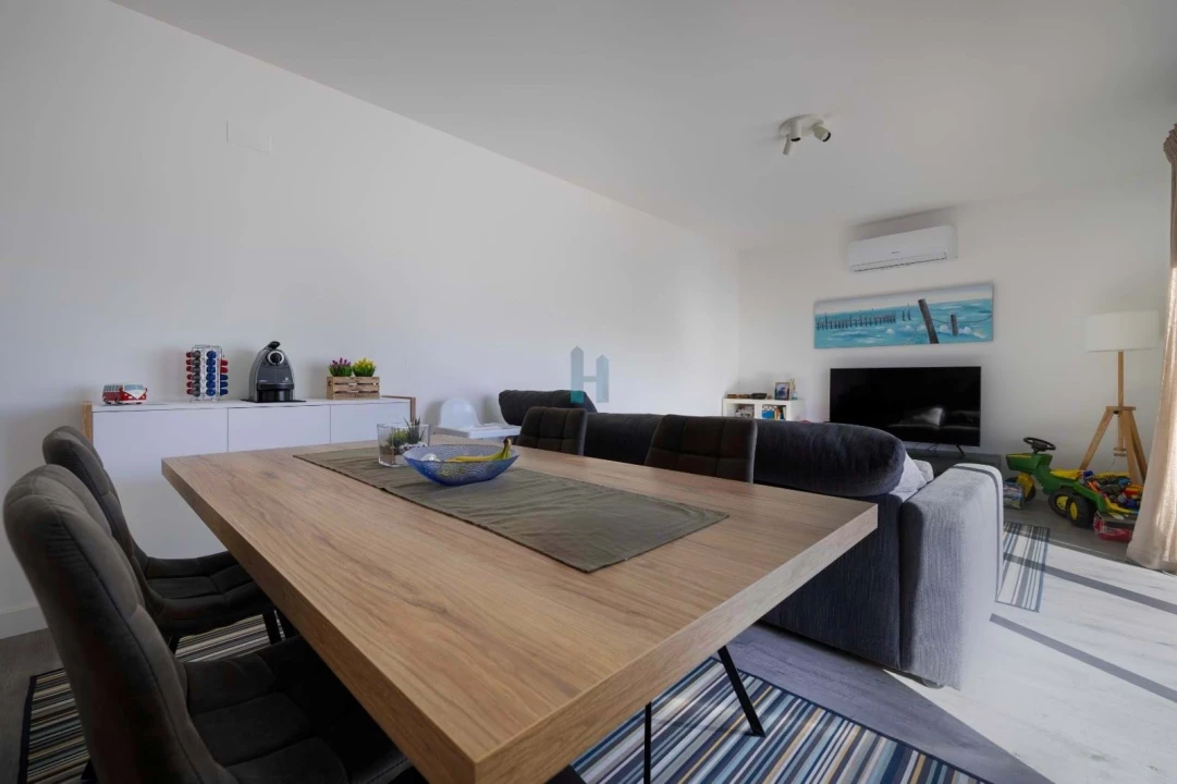 Apartamento T3 para Venda em Portimão Foto 6