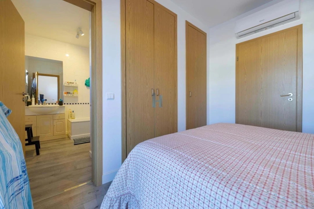 Apartamento T3 para Venda em Portimão Foto 12