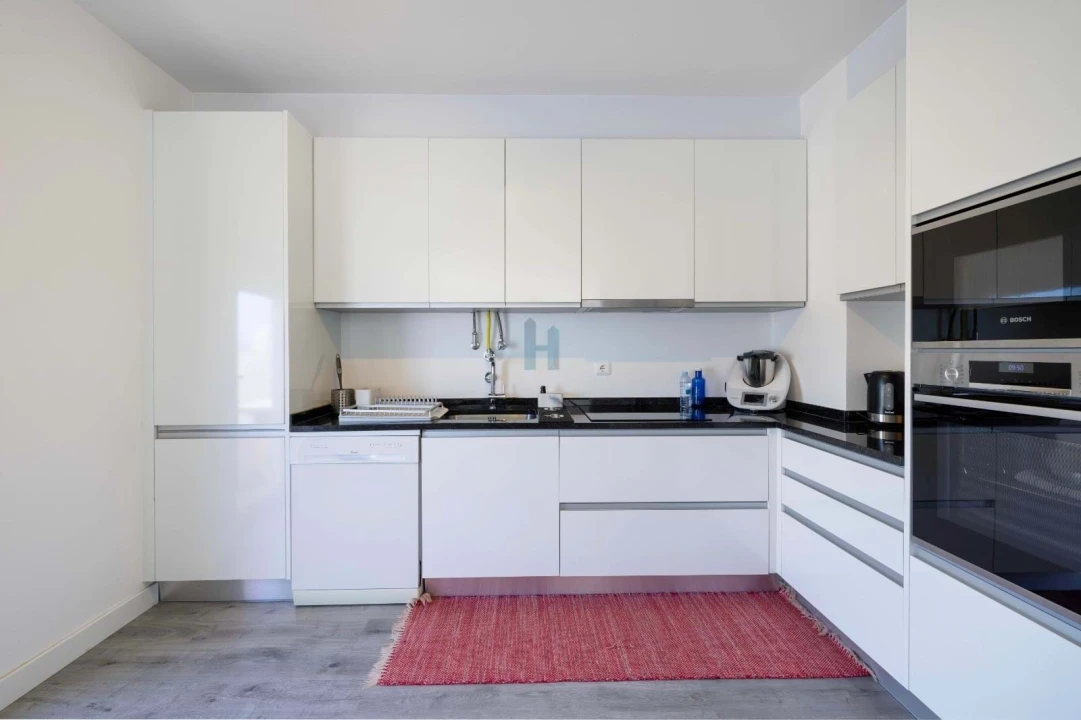 Apartamento T3 para Venda em Portimão Foto 5