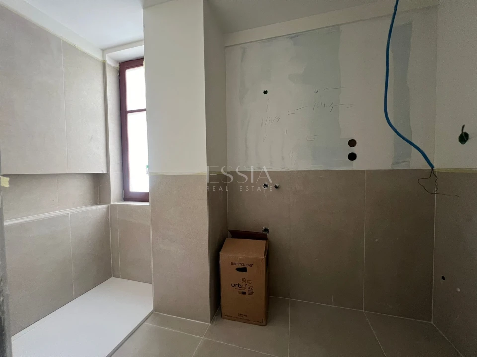 Apartamento T1 para Venda em Cedofeita, Santo Ildefonso, Sé, Miragaia, São Nicolau e Vitória Foto 14