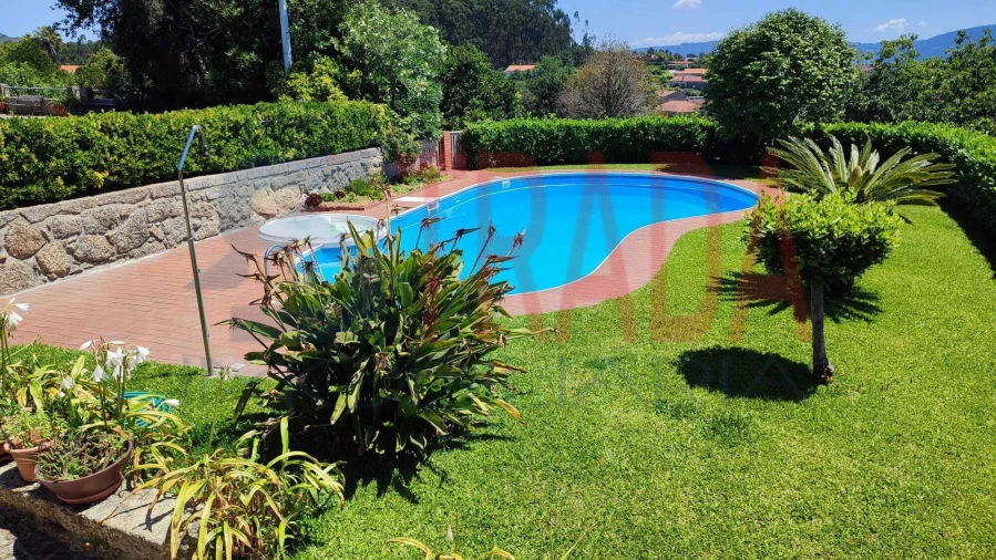 Quinta T3 para Venda em Vilaça e Fradelos Foto 10