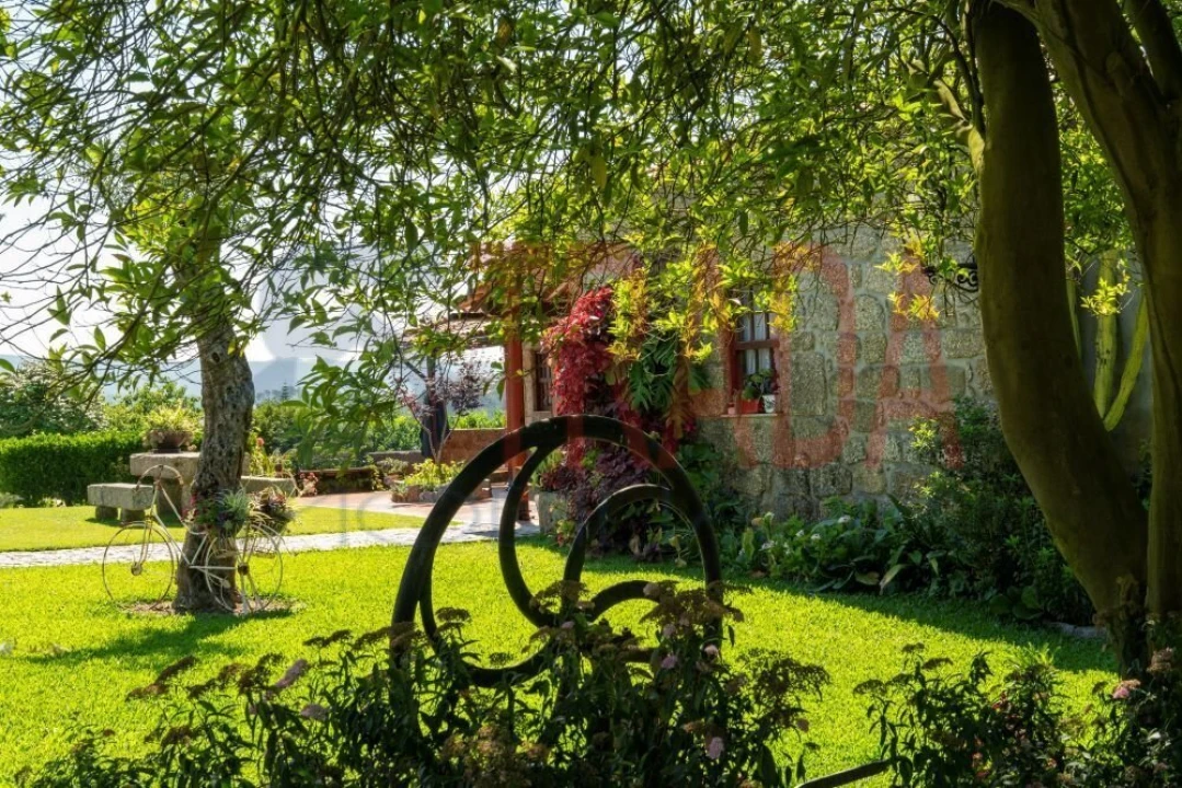 Quinta T3 para Venda em Vilaça e Fradelos Foto 14