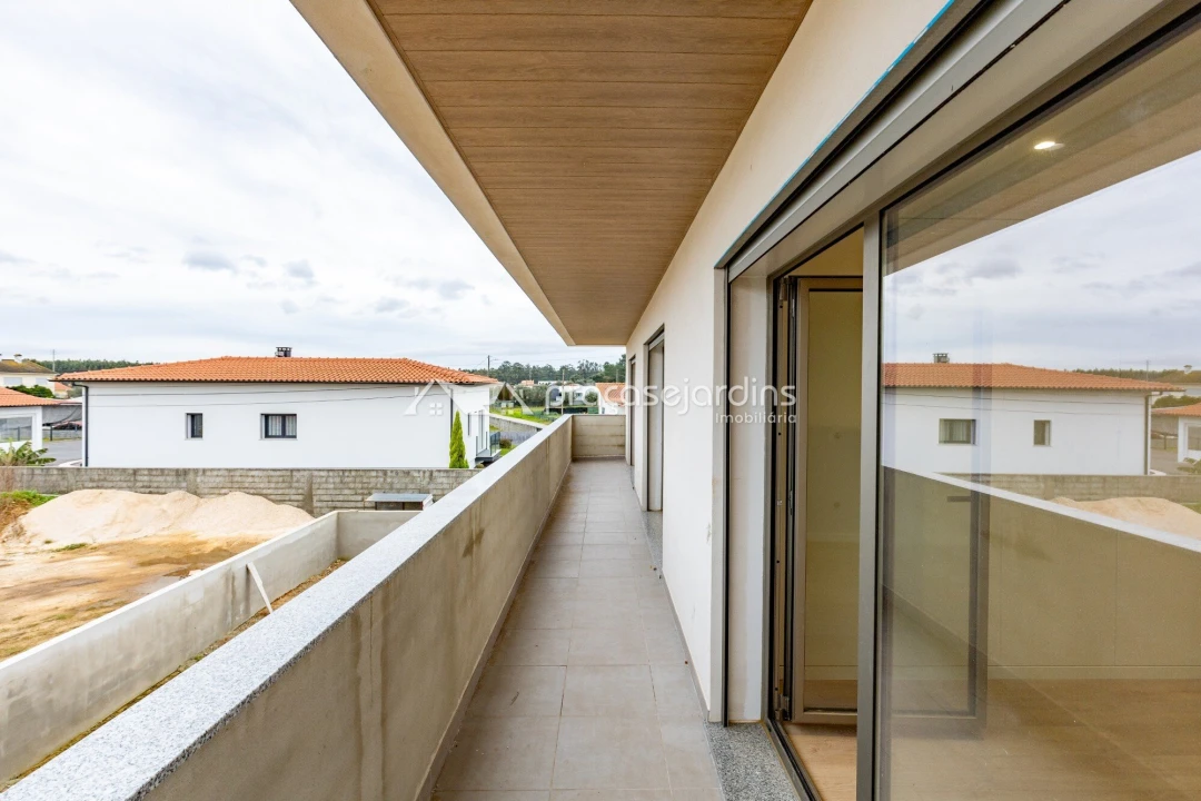 Moradia T3 para Venda em Batalha Foto 6