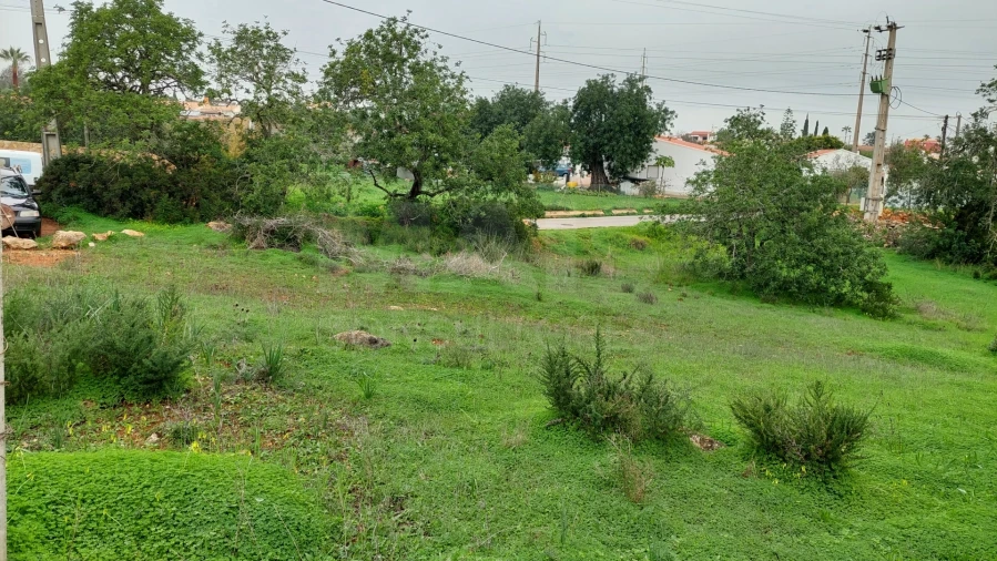 Terreno para Venda em Albufeira e Olhos de Água Foto 3
