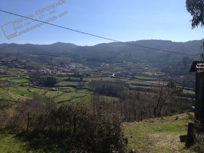 Terreno para Venda em Campelo e Ovil Foto 3