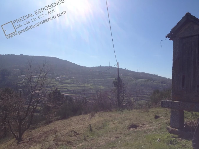 Terreno para Venda em Campelo e Ovil Foto 3