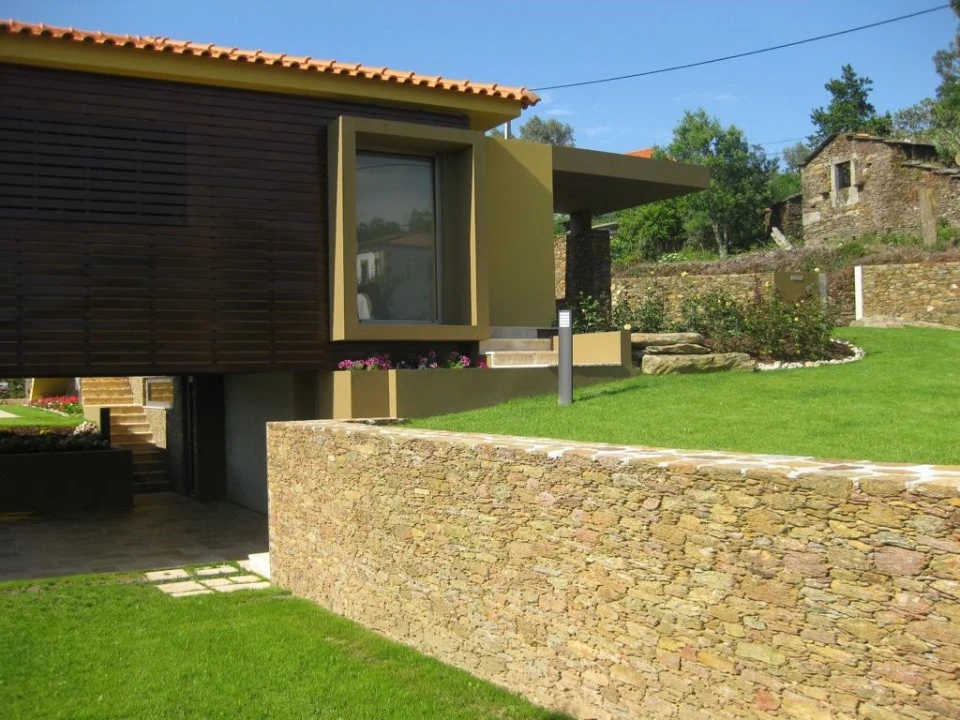 Moradia T4 para Venda em Dem Foto 4