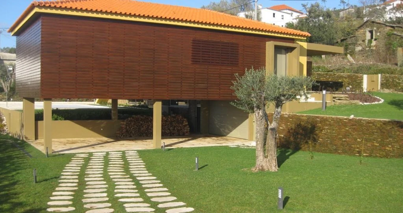 Moradia T4 para Venda em Dem Foto 5