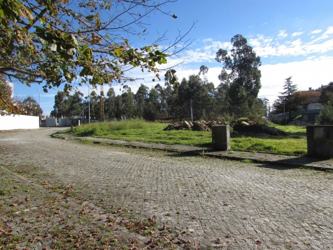 Terreno para Venda em Palmeira de Faro e Curvos Foto 4