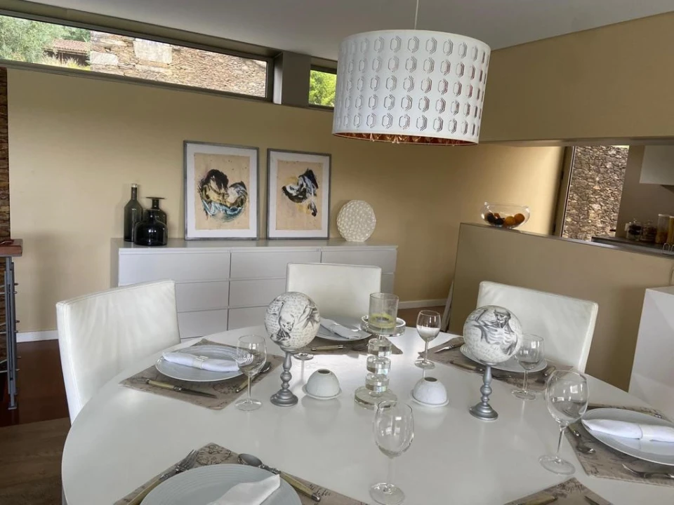 Moradia T4 para Arrendamento em Dem Foto 12