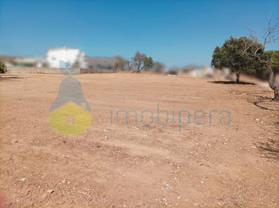 Terreno para Venda em Armação de Pera Foto 4