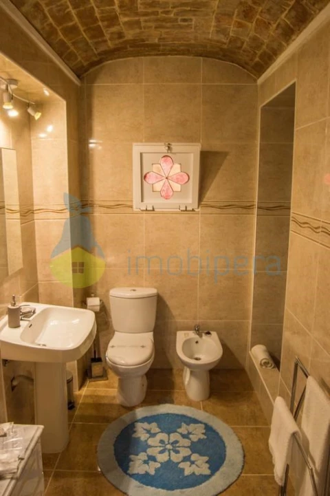 Moradia T6 para Venda em Silves