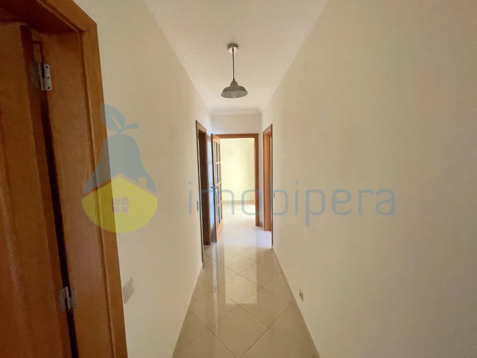 Apartamento T3 para Venda em Quarteira Foto 19