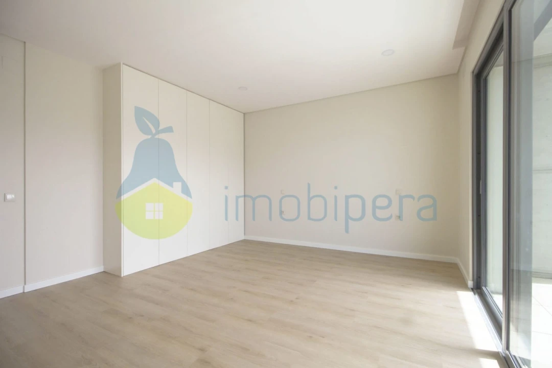 Moradia T3 para Venda em Ferreiras Foto 35