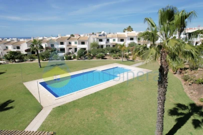 Moradia T3 para Venda em Albufeira e Olhos de Água