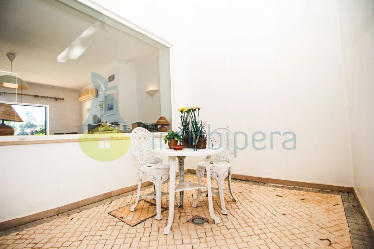 Moradia T3 para Venda em Albufeira e Olhos de Água Foto 14