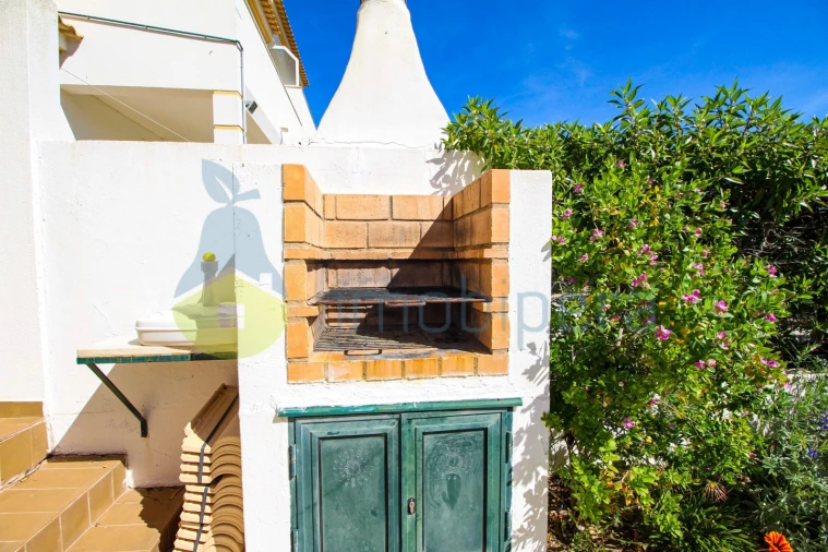 Moradia T3 para Venda em Albufeira e Olhos de Água Foto 24