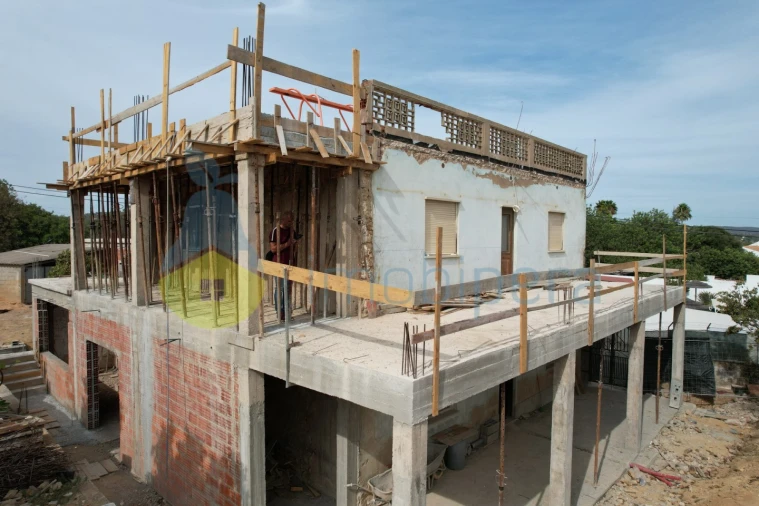 Quinta T8 para Venda em Boliqueime Foto 19