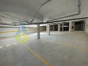 Apartamento T3 para Venda em Quelfes
