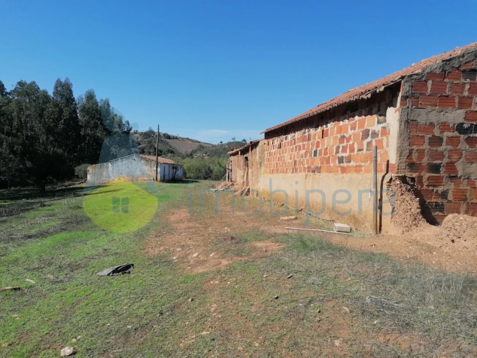 Moradia T3 para Venda em Santa Clara-A-Velha Foto 4