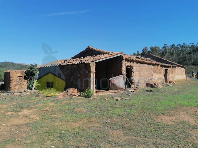 Moradia T3 para Venda em Santa Clara-A-Velha Foto 3