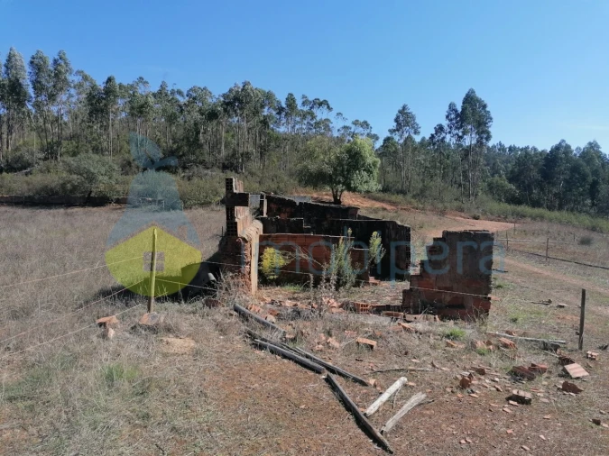 Moradia T3 para Venda em Santa Clara-A-Velha Foto 5