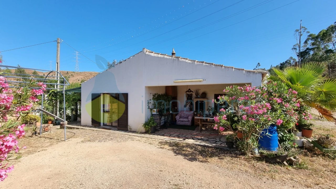 Quinta T2 para Venda em Silves Foto 5
