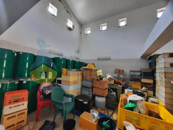 Quinta T2 para Venda em Alferce Foto 9