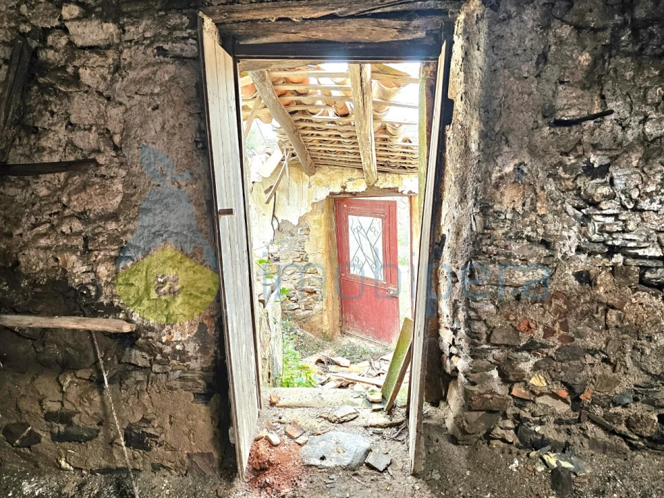 Armazém para Venda em Alferce Foto 6