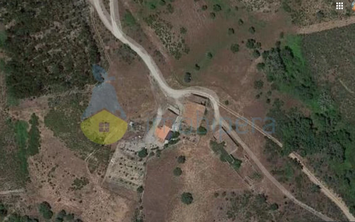 Moradia T5 para Venda em Santana da Serra Foto 30