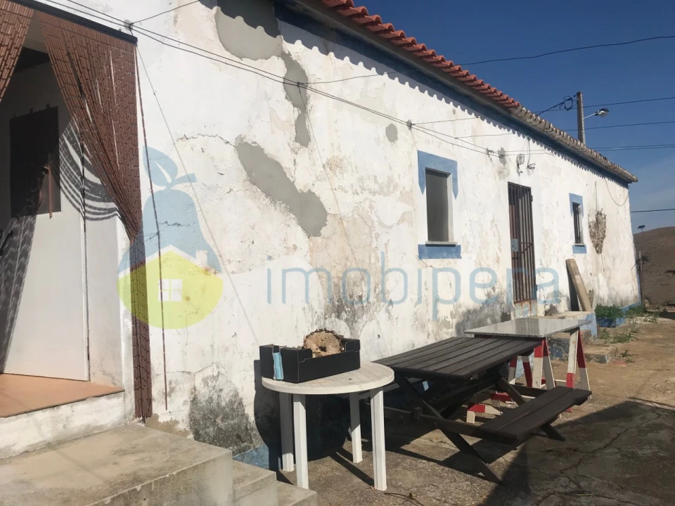 Moradia T5 para Venda em Santana da Serra Foto 9