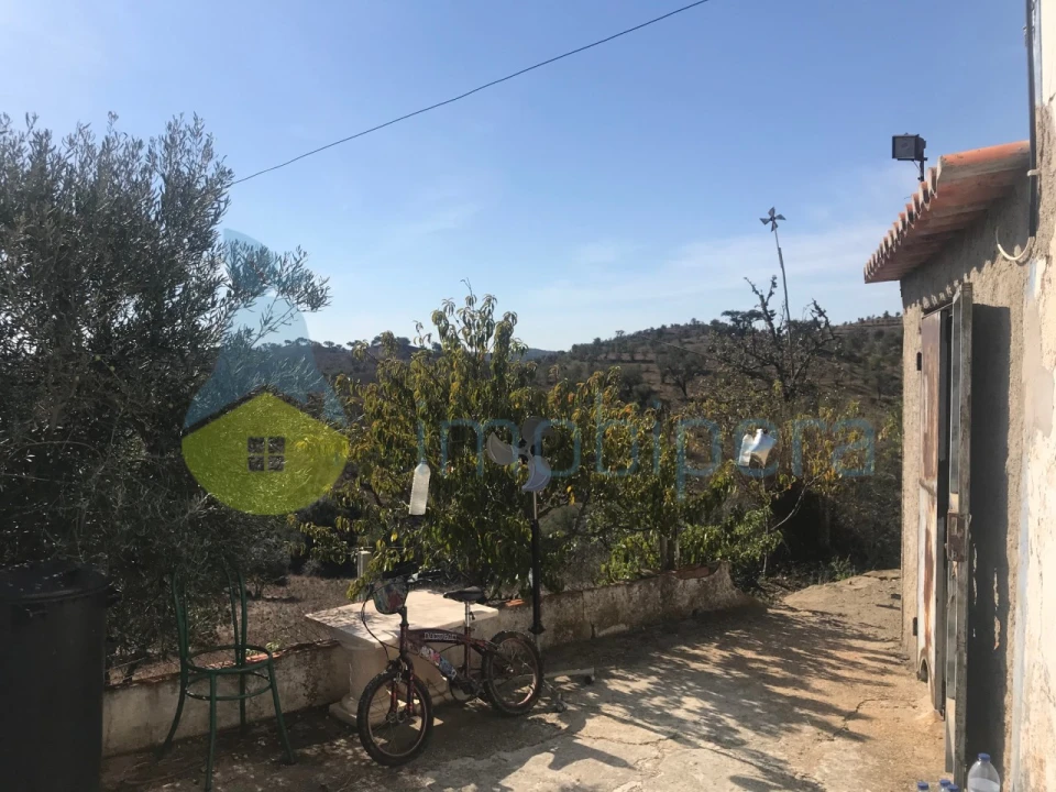 Moradia T5 para Venda em Santana da Serra Foto 8