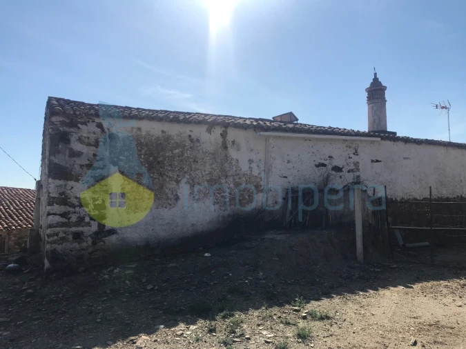 Moradia T5 para Venda em Santana da Serra Foto 2