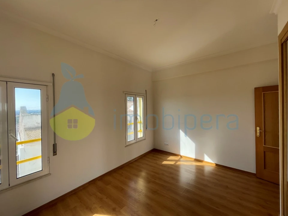 Apartamento T1 para Venda em Boliqueime Foto 1