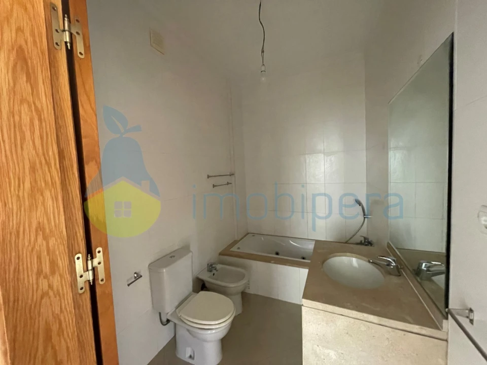 Apartamento T1 para Venda em Boliqueime Foto 8