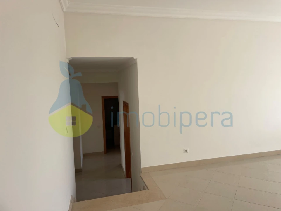 Apartamento T1 para Venda em Boliqueime Foto 14