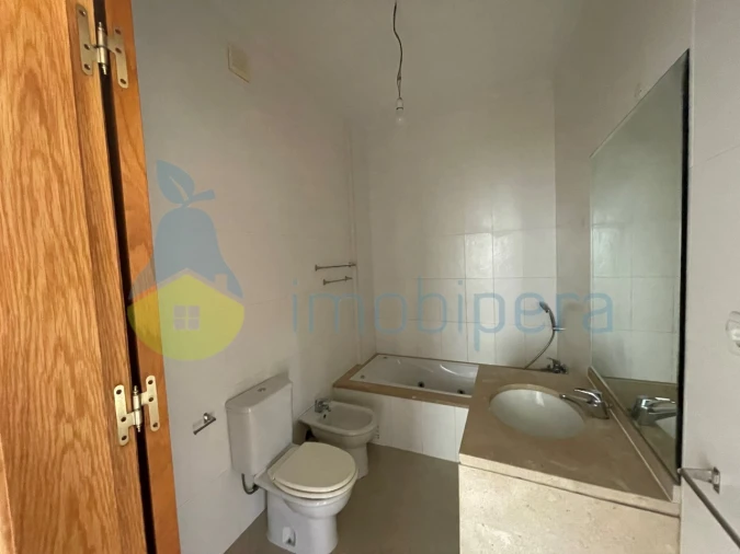 Apartamento T1 para Venda em Boliqueime Foto 8