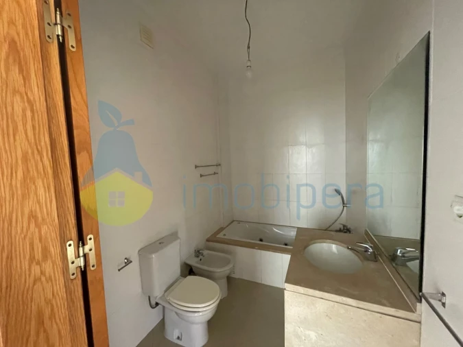 Apartamento T1 para Venda em Boliqueime Foto 9