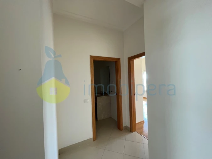Apartamento T1 para Venda em Boliqueime Foto 4