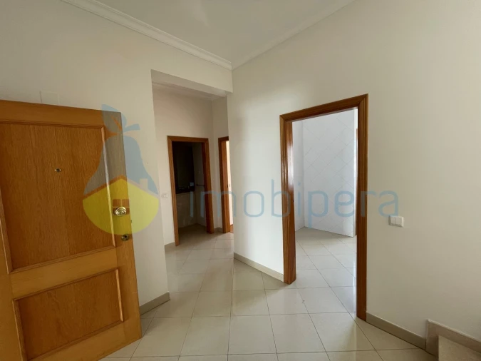 Apartamento T1 para Venda em Boliqueime Foto 13