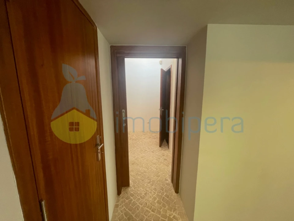Apartamento T1 para Venda em Lagoa e Carvoeiro Foto 16