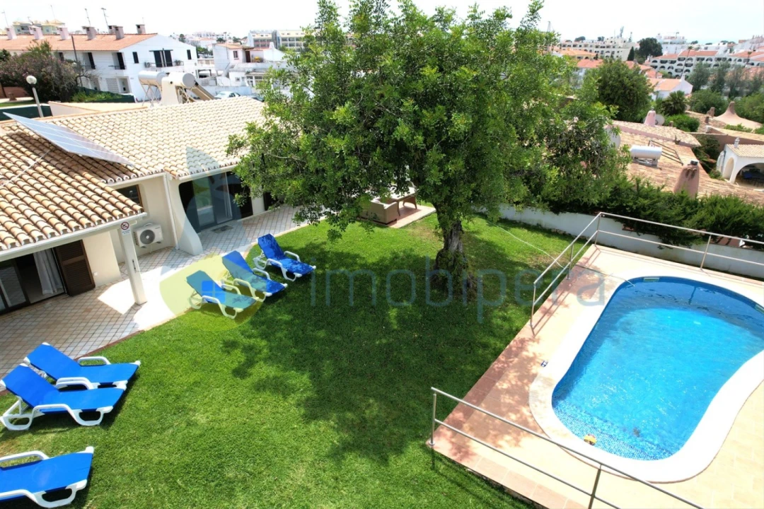 Moradia T3 para Venda em Albufeira e Olhos de Água Foto 3