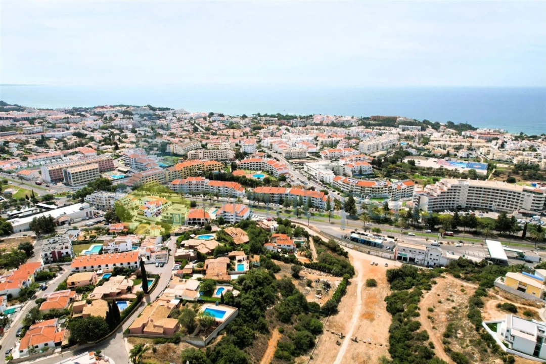 Moradia T3 para Venda em Albufeira e Olhos de Água Foto 5