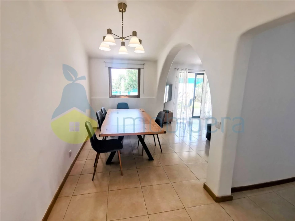 Moradia T3 para Venda em Albufeira e Olhos de Água Foto 23