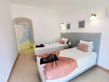Moradia T3 para Venda em Albufeira e Olhos de Água