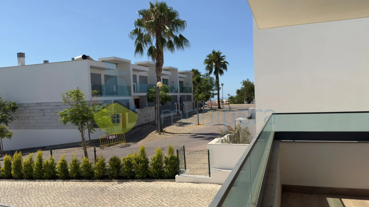 Apartamento T2 para Venda em Albufeira e Olhos de Água Foto 2